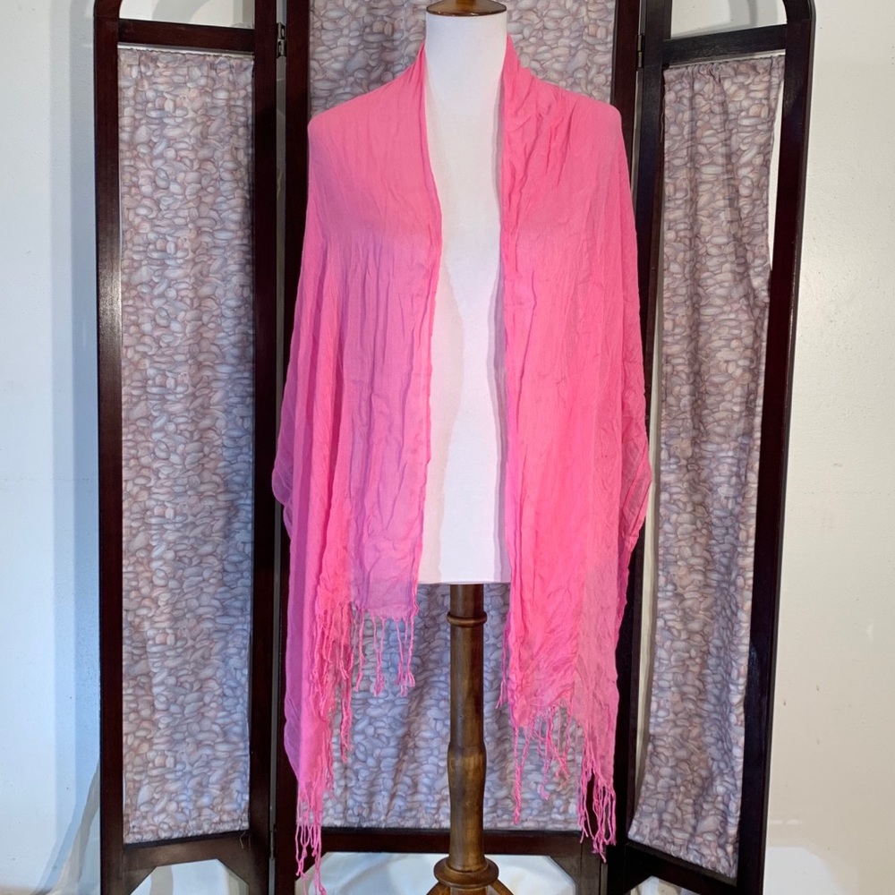 Pink large rectangular scarf. - Picture 1 of 4